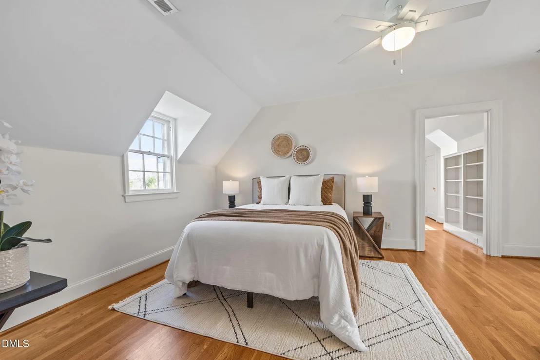 Photo of 3816 Dover Road