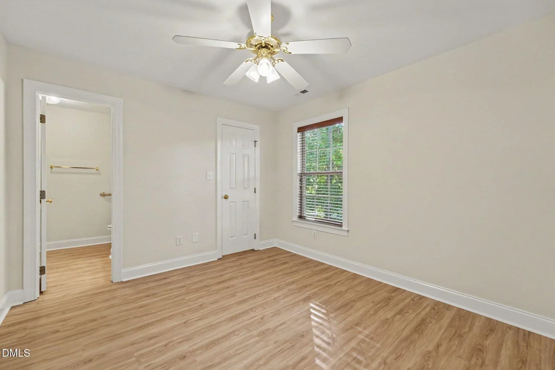 Photo of 285 Dairy Road
