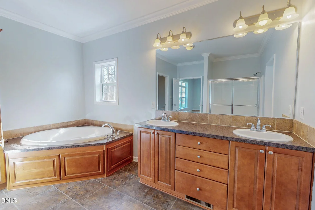 Photo of 471 Parham Road