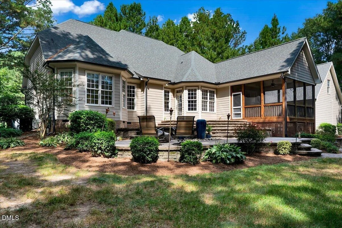 Photo of 140 Rivers Edge Drive