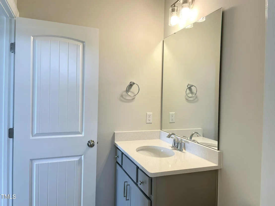 Photo of 82 N Stagecoach Drive