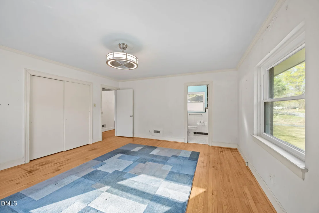 Photo of 2837 Stuart Drive