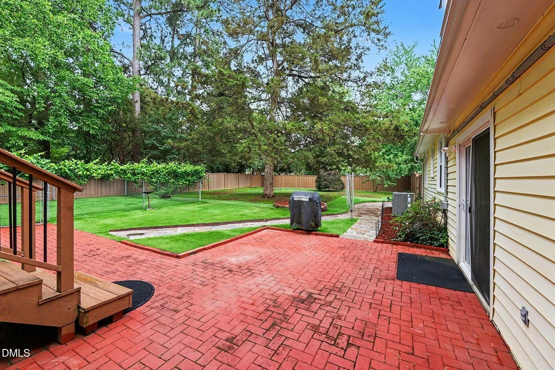 Photo of 5000 Cedarwood Drive