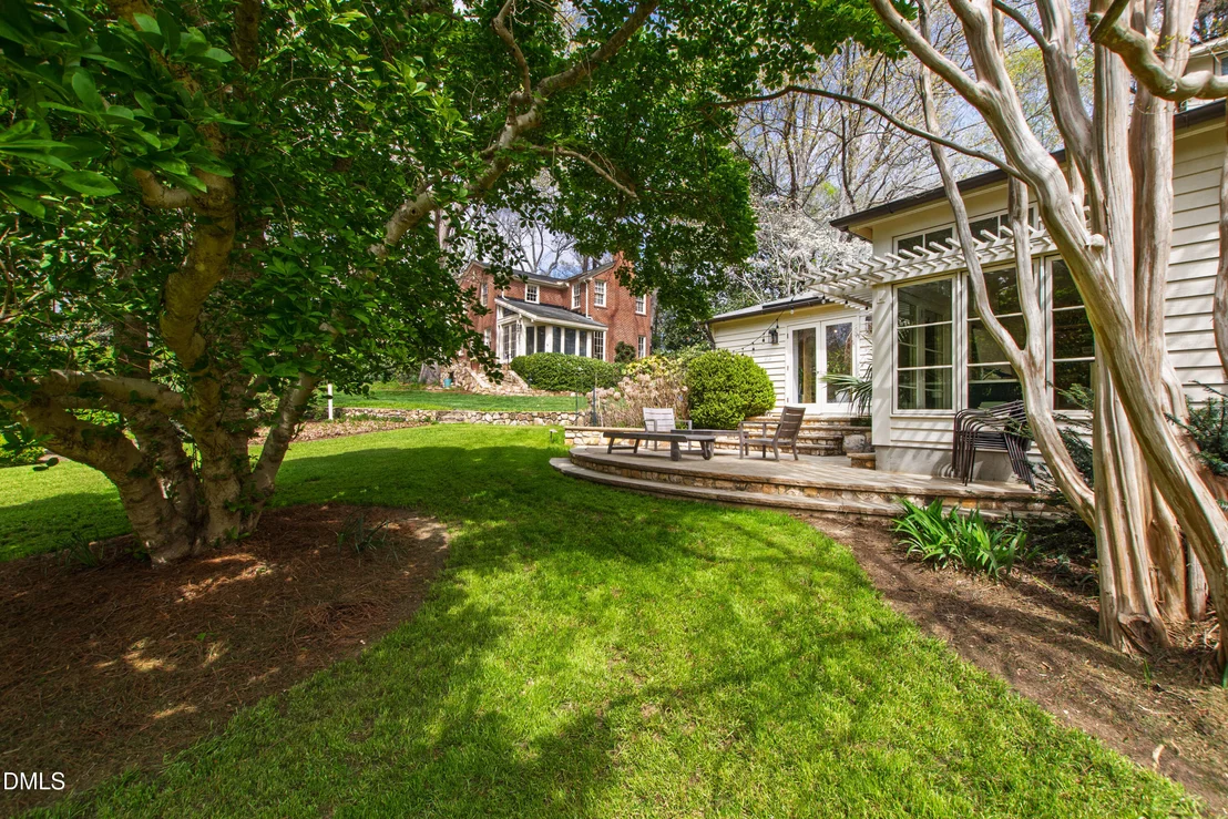 Photo of 223 Hillcrest Circle