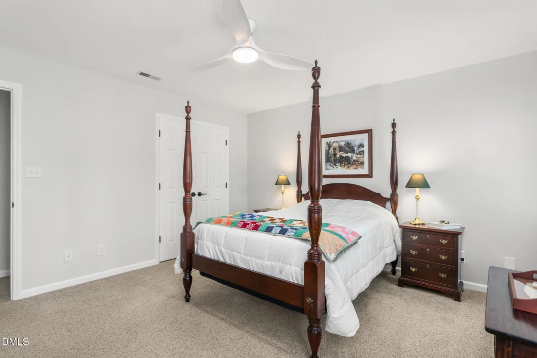 Photo of 207 Windrift Drive
