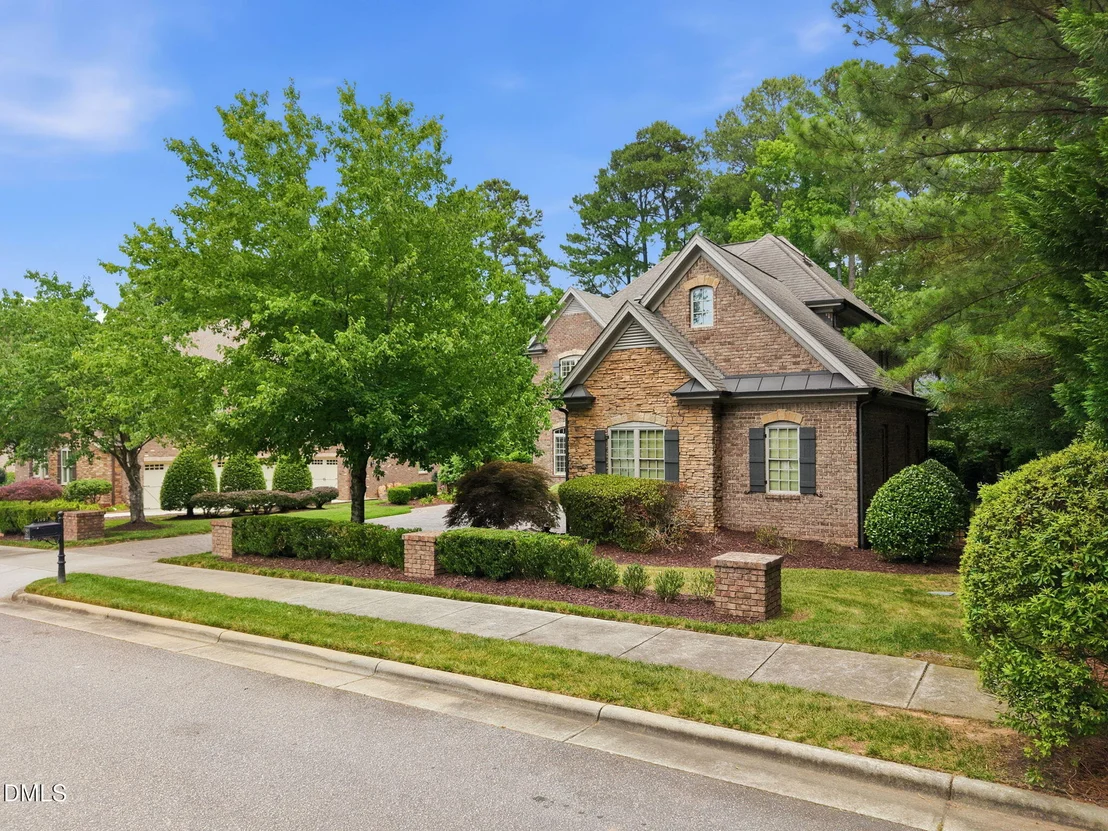 Photo of 2097 Van Gogh Lane