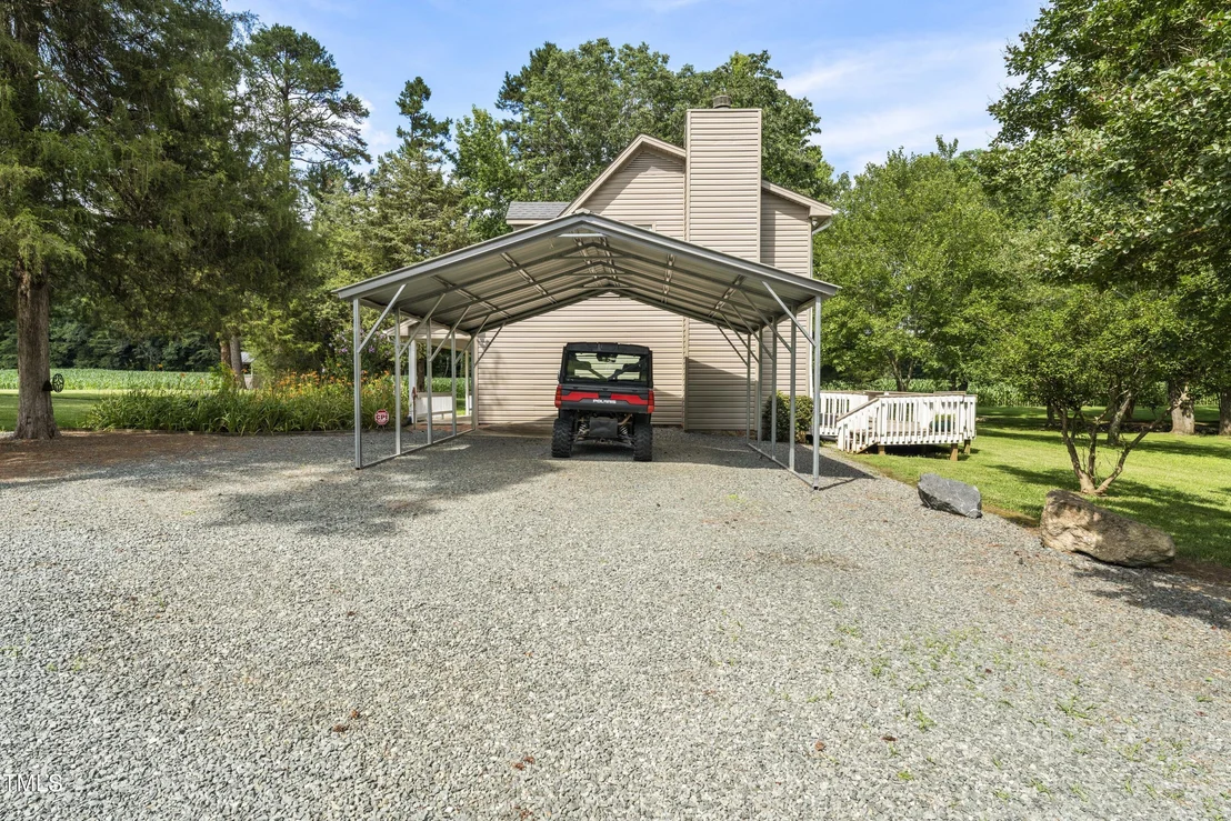 Photo of 5635 Baptist Assembly Road