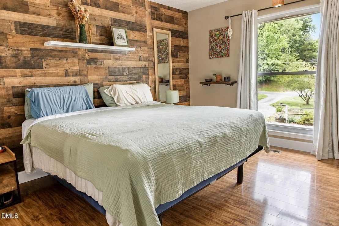 Photo of 13016 Meadow Ridge Drive