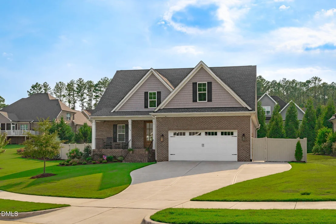 Photo of 248 Valleycruise Circle