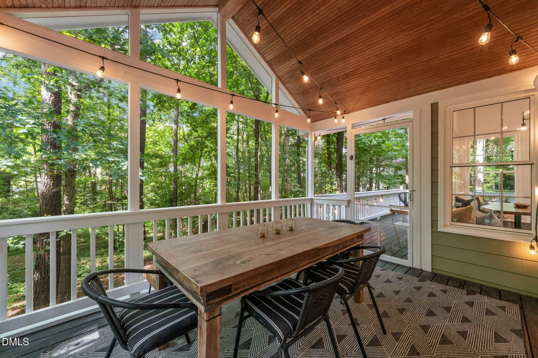 Photo of 102 Ormsby Court