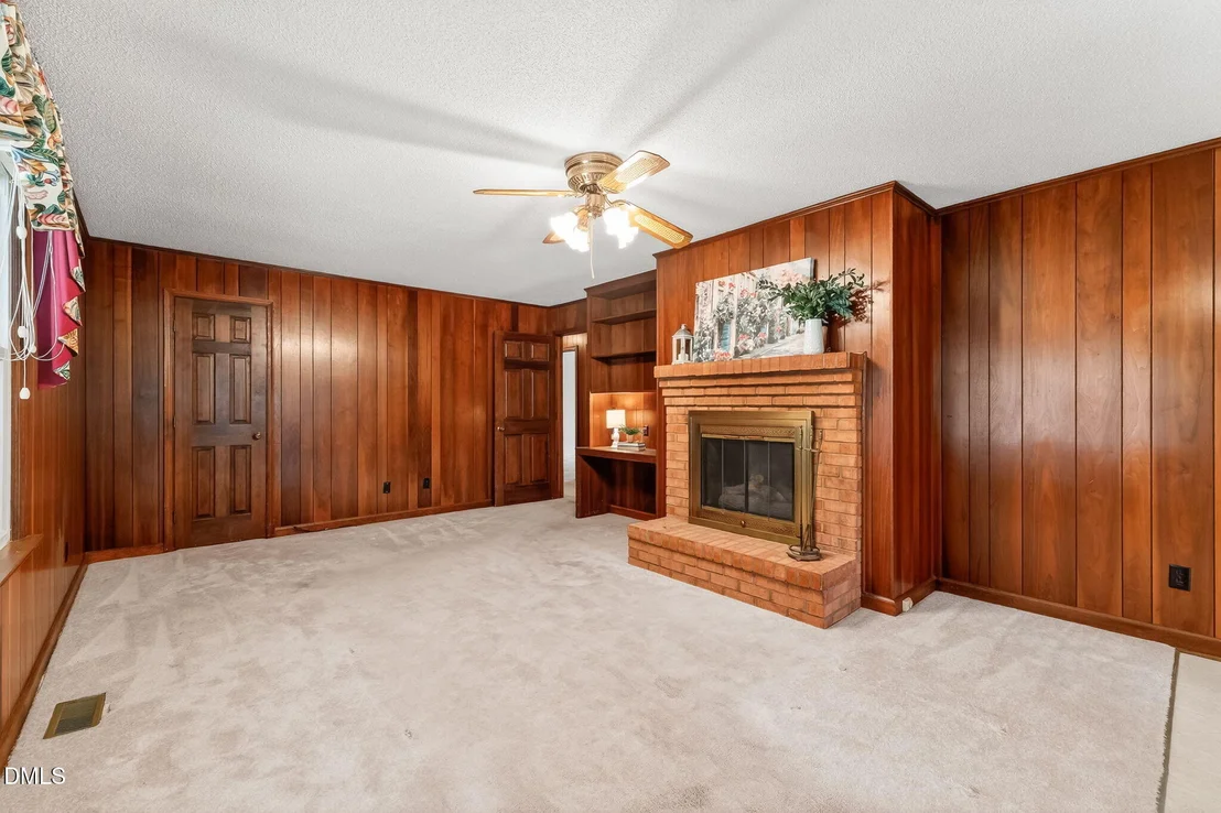 Photo of 808 Chestnut Drive