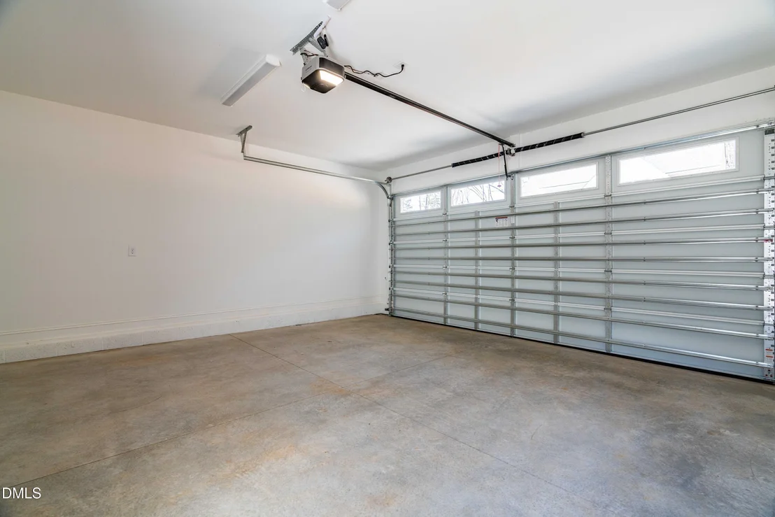 Photo of 722 1/2 Powell Drive