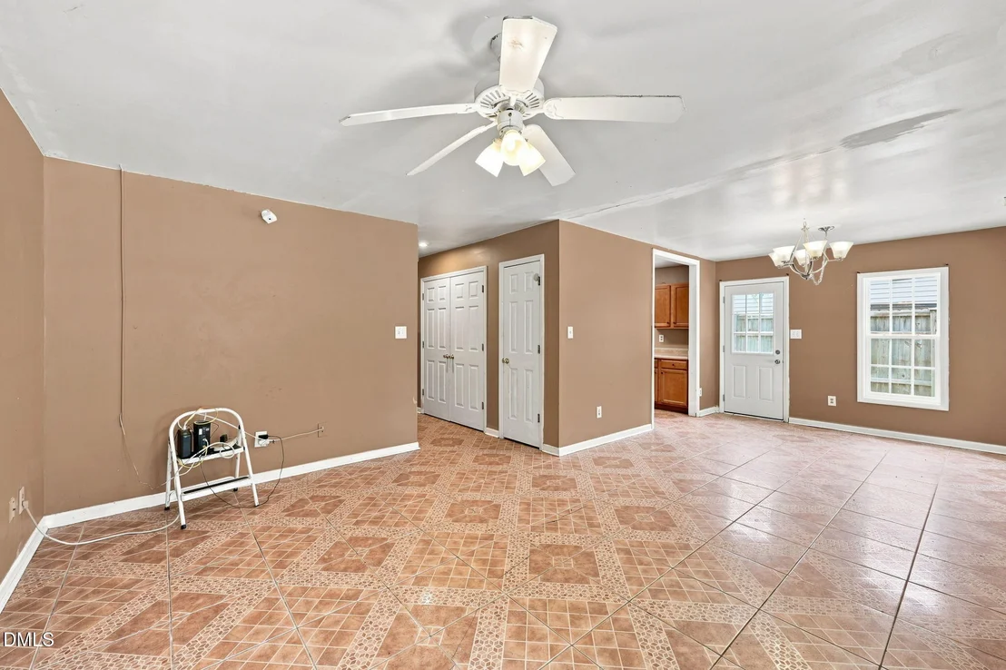 Photo of 806 Piper Street