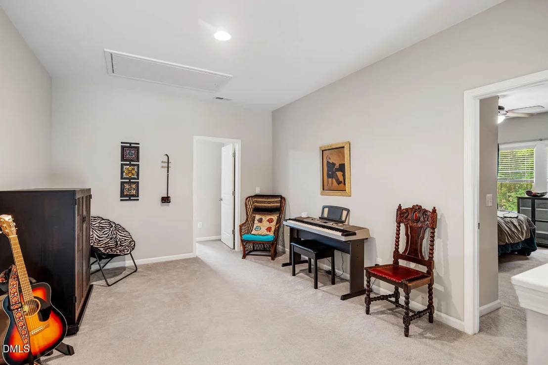 Photo of 433 Botan Way