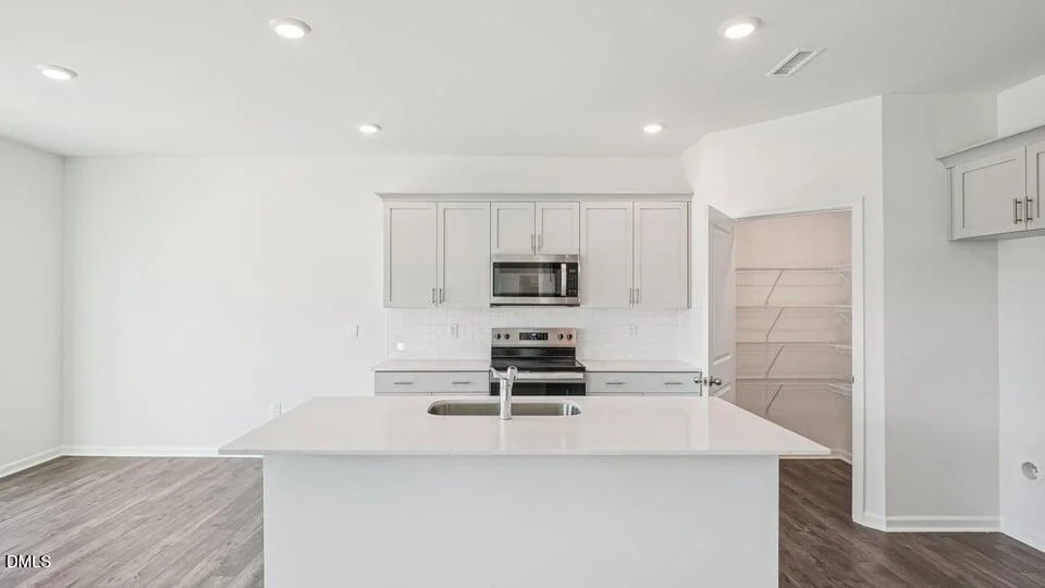 Photo of 91 Tiger Eye Drive