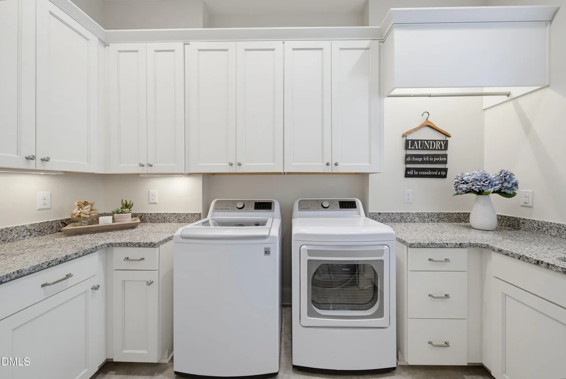 Photo of 7521 Summit Pine Way