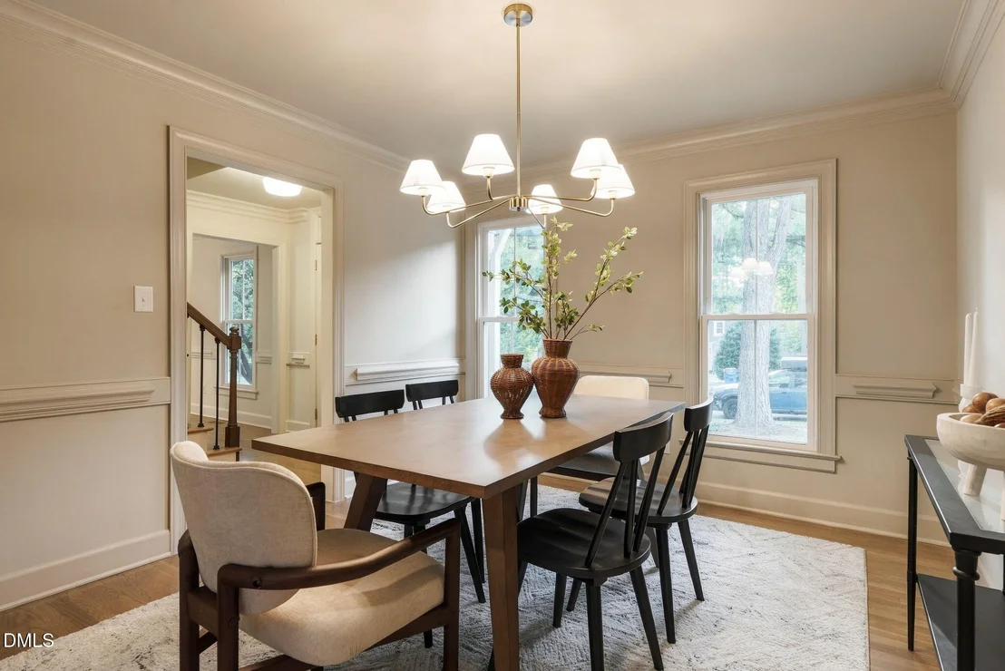 Photo of 1825 Thorpshire Drive