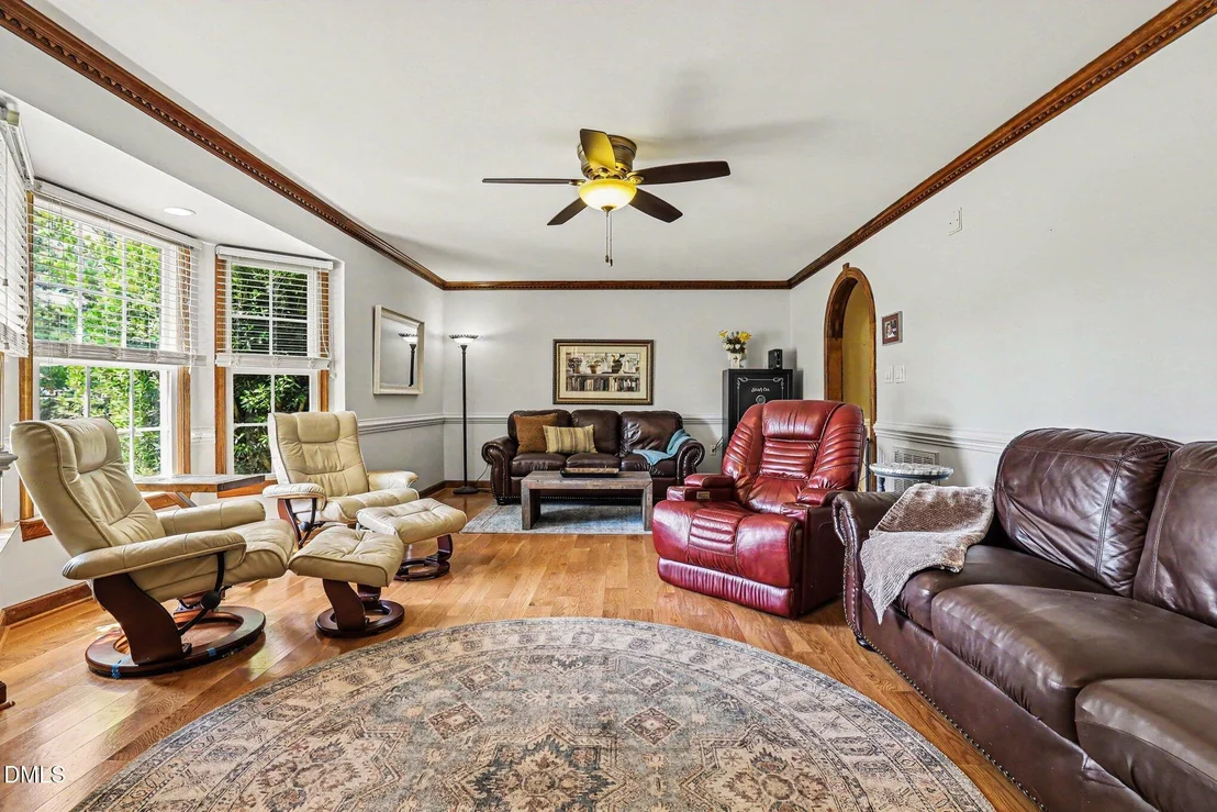 Photo of 2256 Shotwell Road