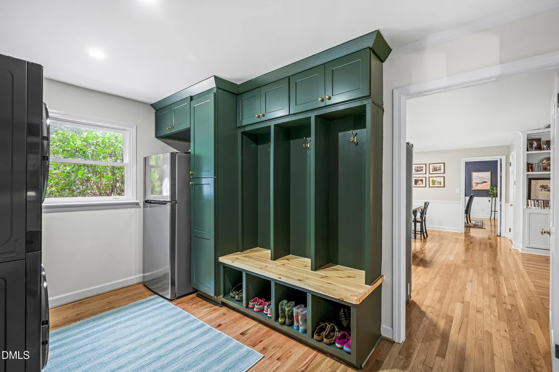 Photo of 1110 Chestnut Drive