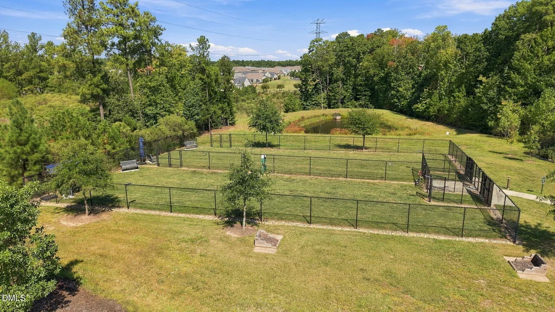 Photo of 1033 Cuthbert Lane