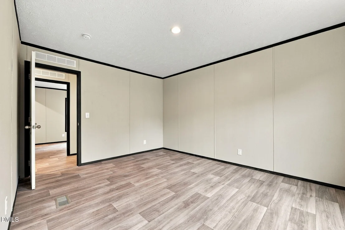 Photo of 8025 Cornwall Road