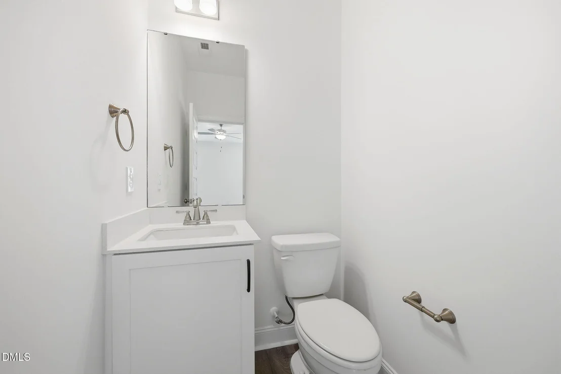 Photo of 122 Grinnell Loop