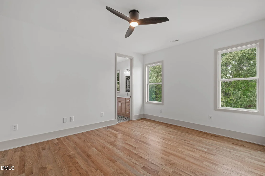 Photo of 1005 Addison Place