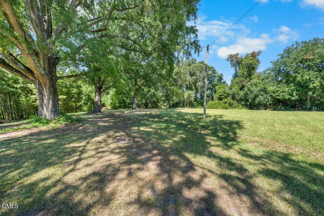 Photo of 1028 Lynn Road