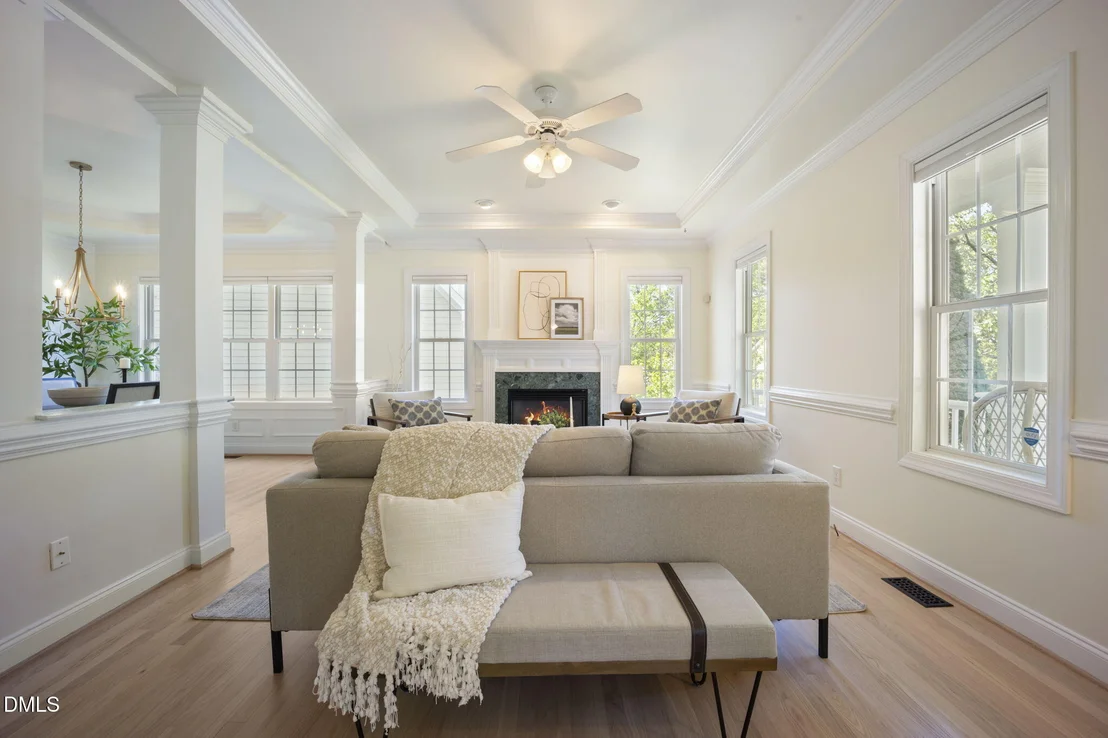 Photo of 809 Town Side Drive