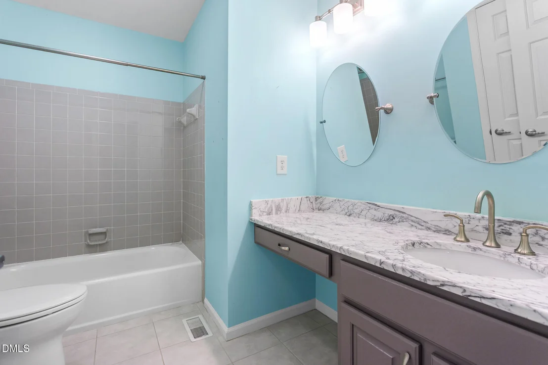 Photo of 207 Windhover Drive