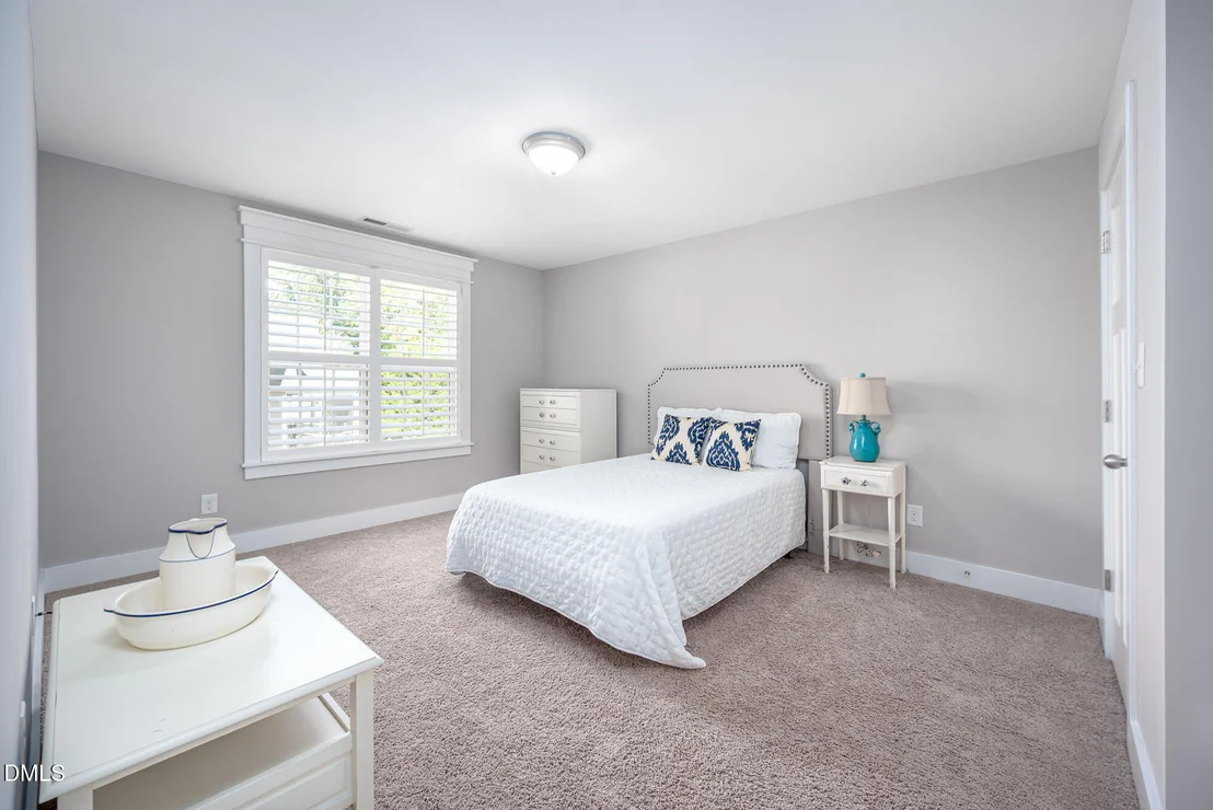 Photo of 7 Persimmon Court