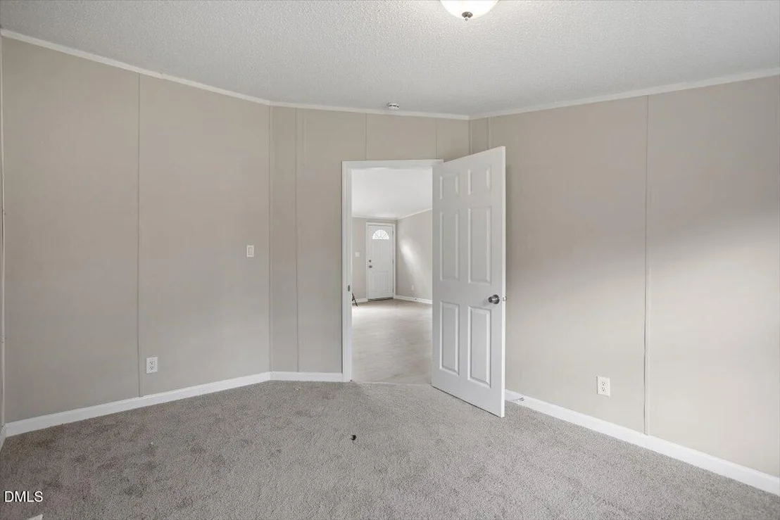 Photo of 493 Williams Road