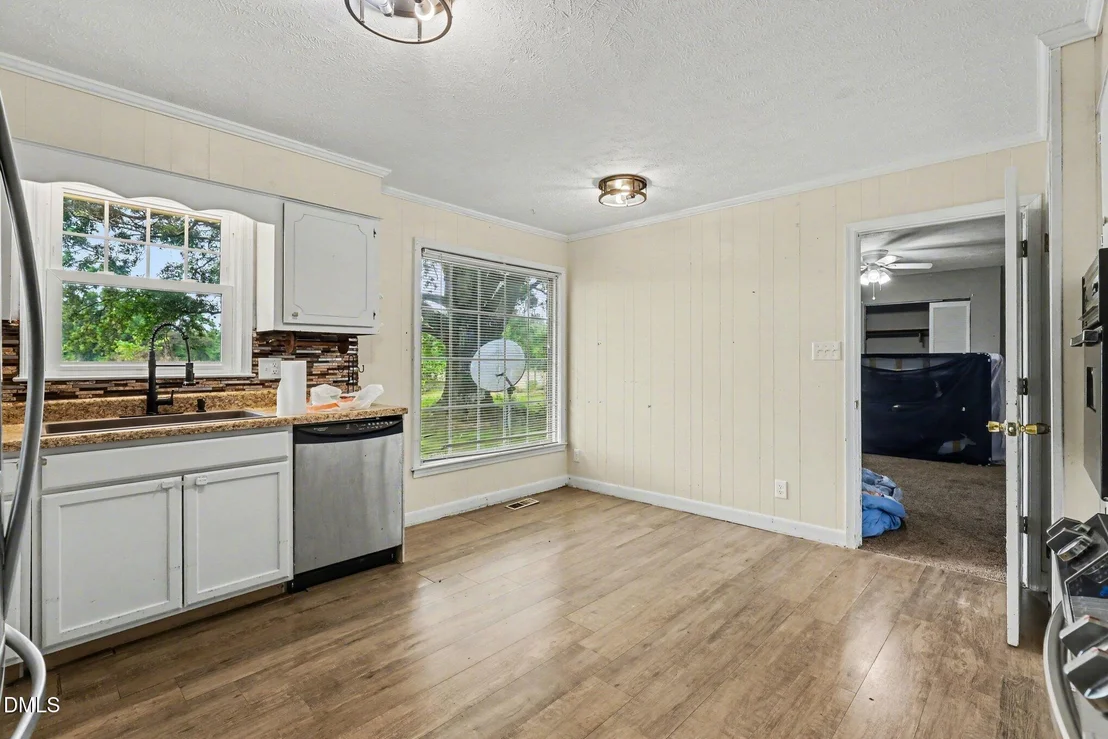 Photo of 875 Wynn Road