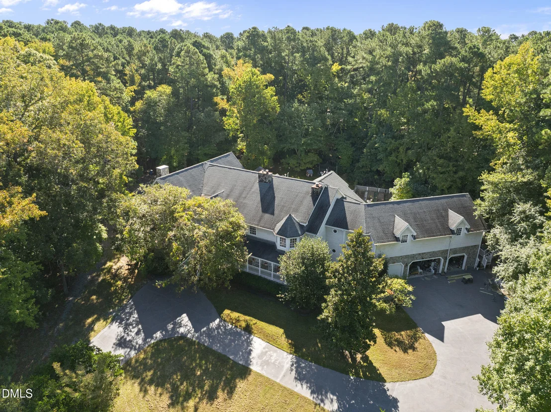 Photo of 111 Foxridge Road