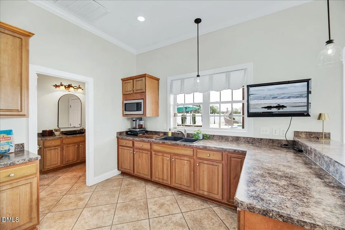 Photo of 31 Chasewood Drive