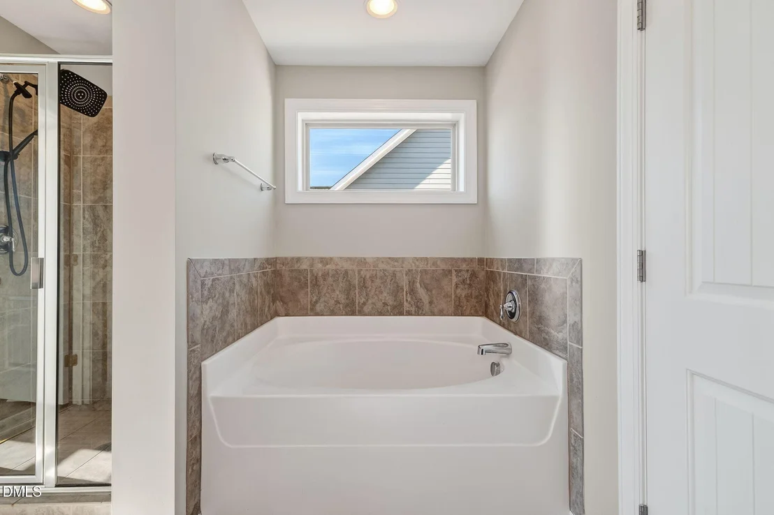 Photo of 409 Midlander Drive