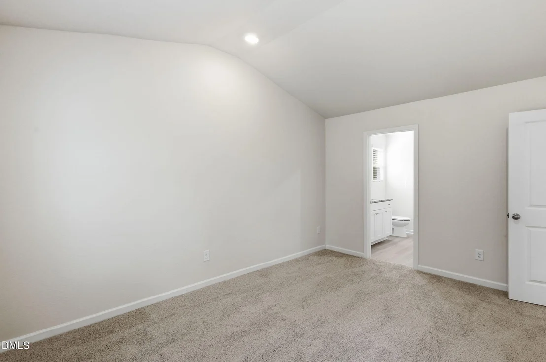 Photo of 180 Everglade Way