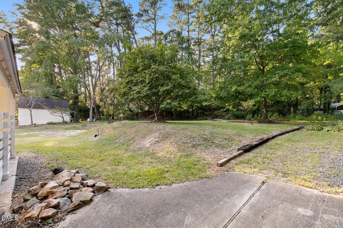 Photo of 2720 University Drive