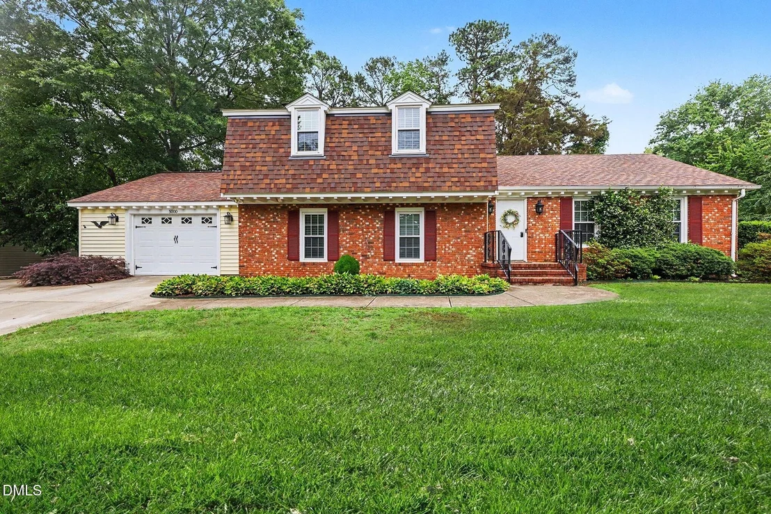 Photo of 5000 Cedarwood Drive