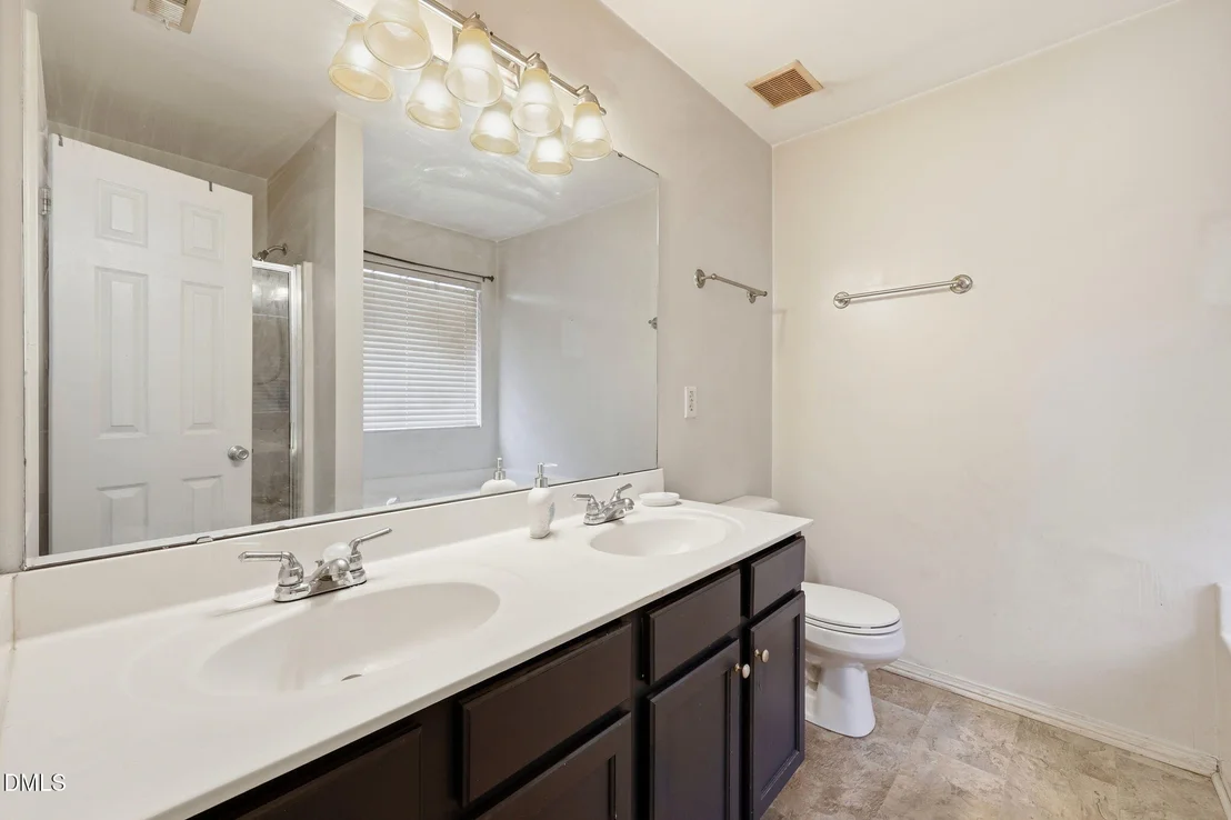 Photo of 5433 Thunderidge Drive