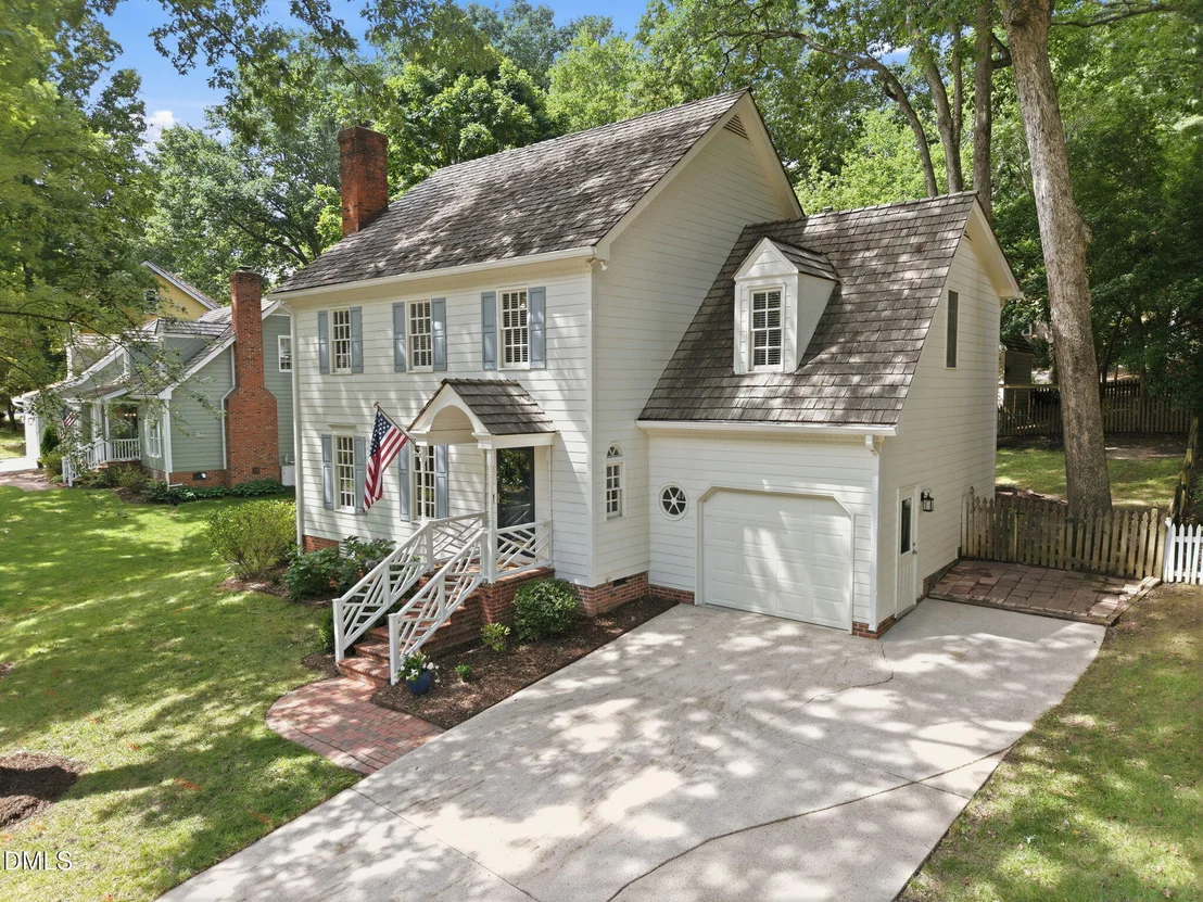 Photo of 2332 Brisbayne Circle