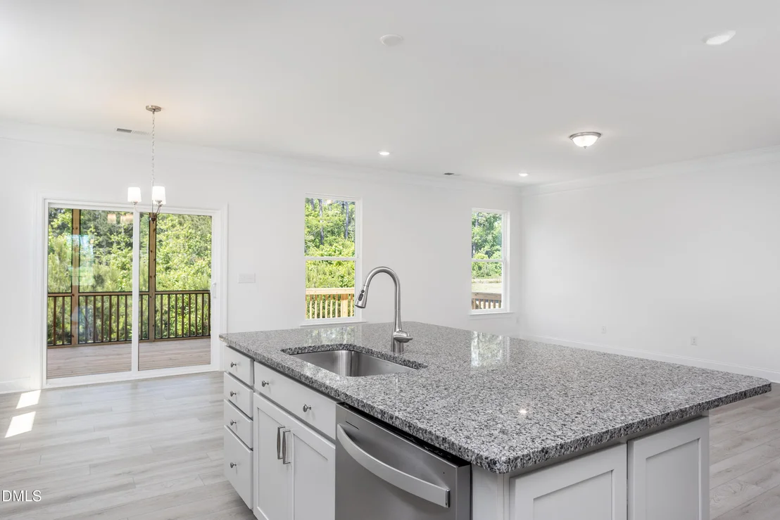 Photo of 216 Cedar Ridge Trl