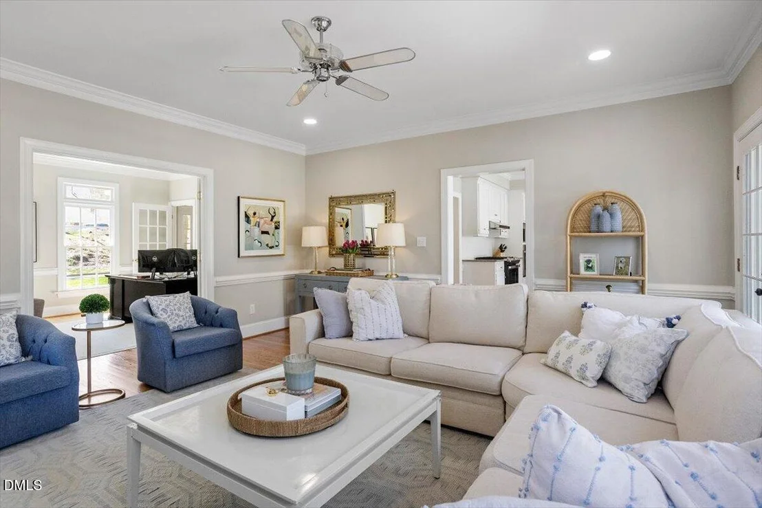 Photo of 101 Colburn Point