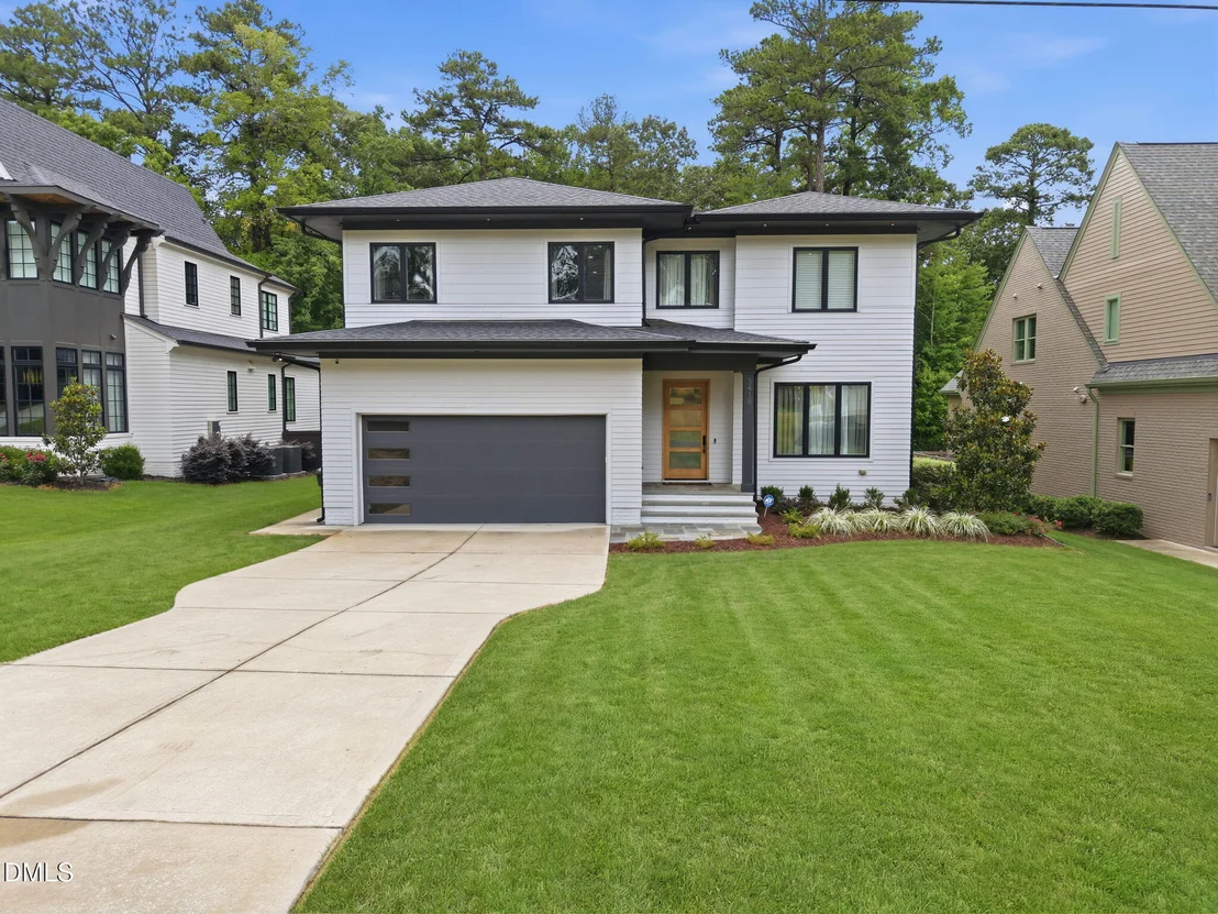 Photo of 3418 Edgemont Drive