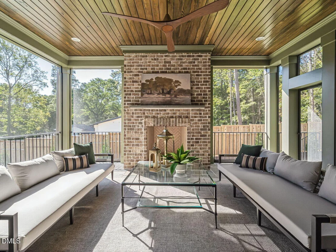 Photo of 1104 Oldfourth Lane