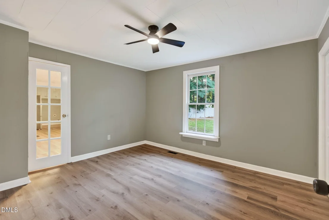 Photo of 935 Maynard Road