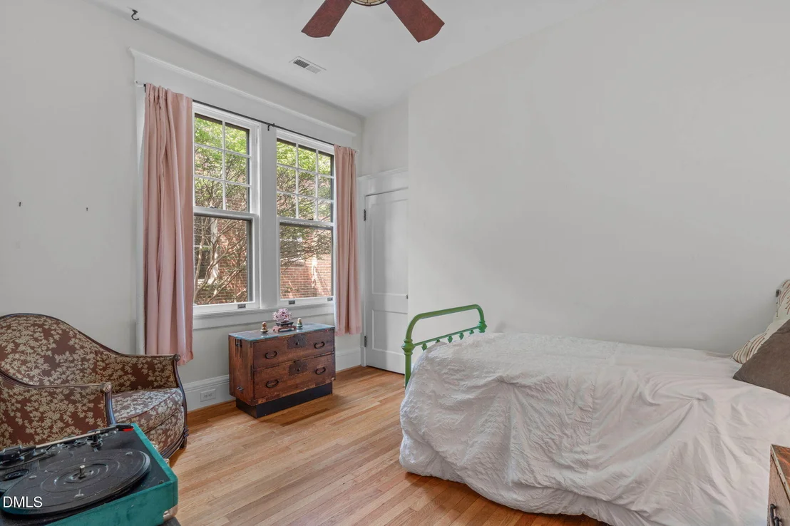 Photo of 1307 Glendale Avenue