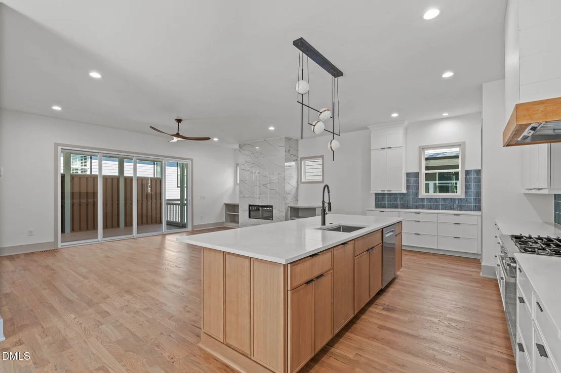 Photo of 1001 Addison Place
