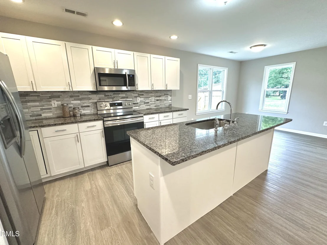 Photo of 105 Hunter Place