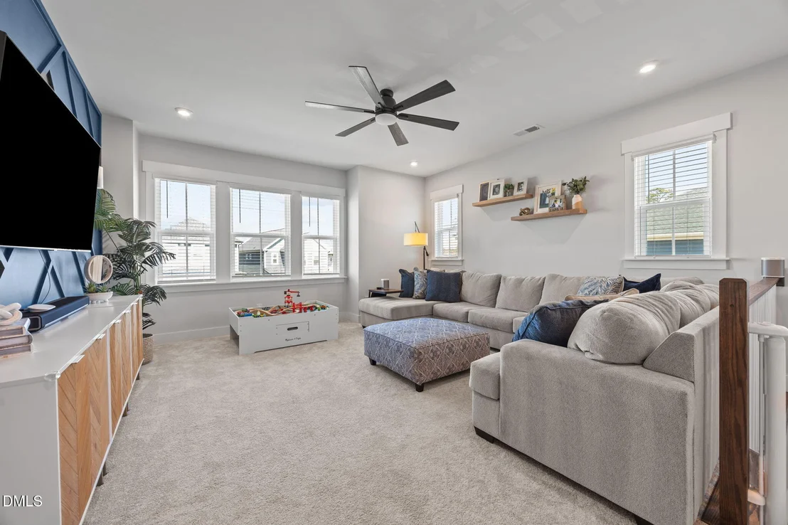 Photo of 512 Basin Hill Drive